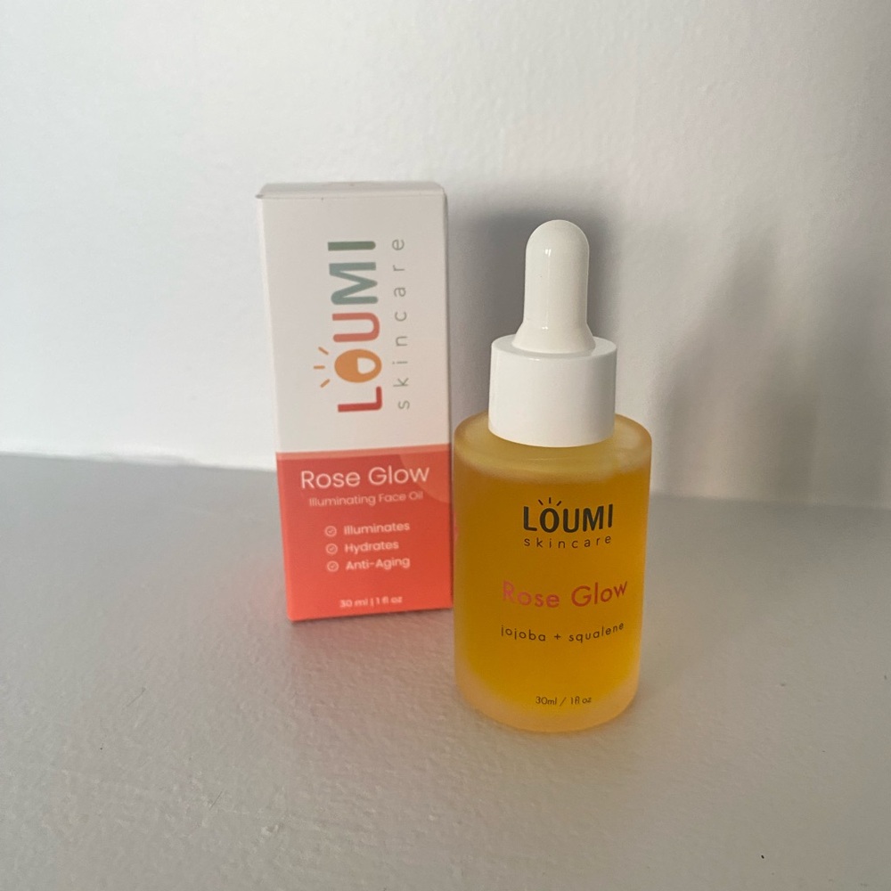 Rose Glow Illuminating Face Oil — Golden Yellow